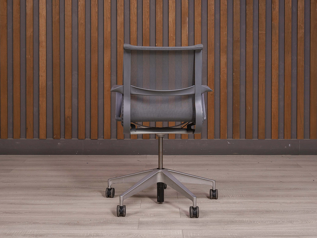 Офисное кресло Herman Miller Ткань Серый США (31642-28056)
