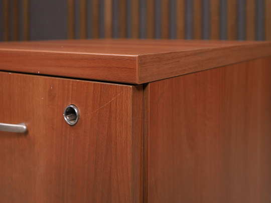 Тумба подкатная ДСП Орех Россия