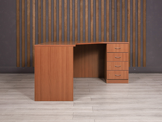 Стол с тумбой ДСП Орех Россия