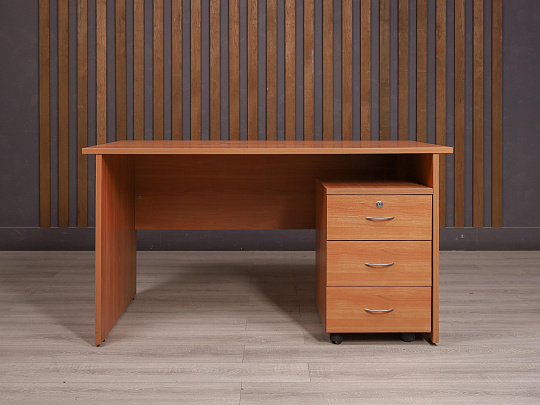 Стол с тумбой ДСП Ольха Россия