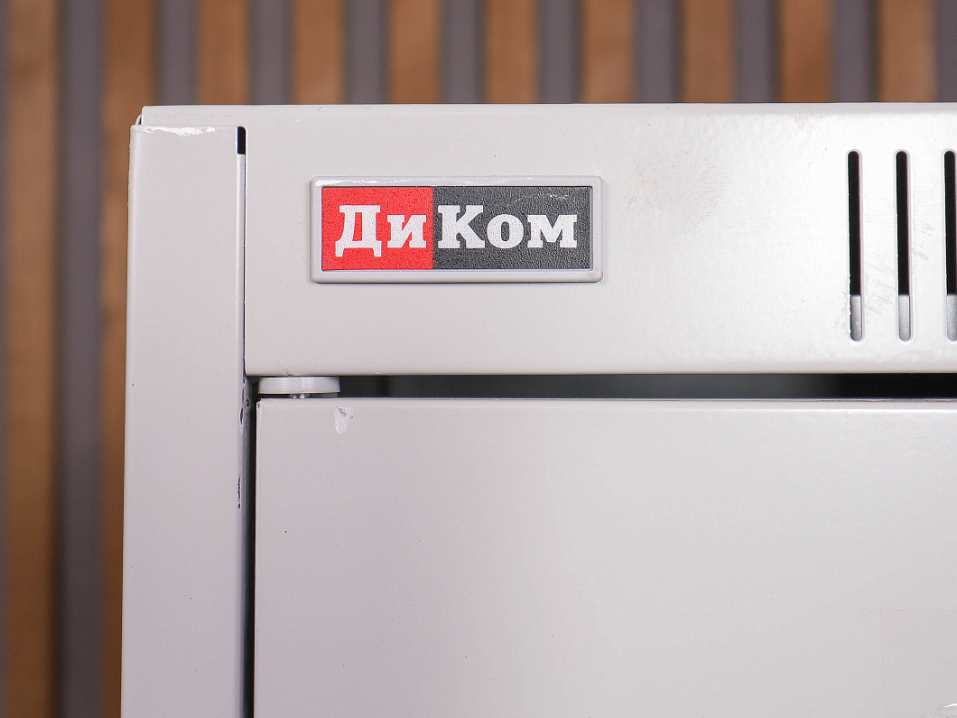 Шкаф для одежды Диком Металл Россия (5164-28056)