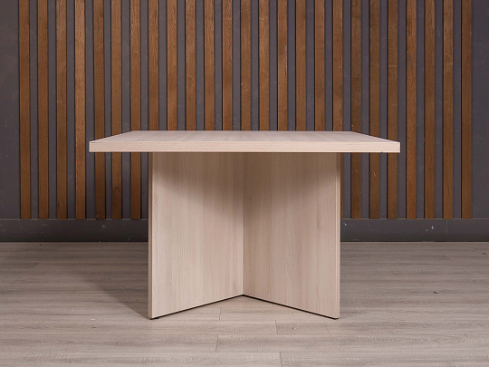 Стол для переговоров ДСП Дуб Россия