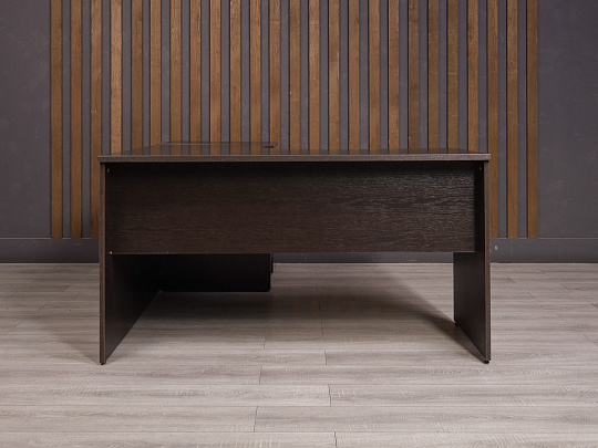 Стол с тумбой ДСП Венге Россия