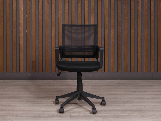 Офисное кресло Ткань Чёрный Россия