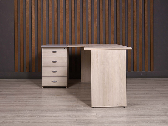 Стол с тумбой ДСП Дуб Россия