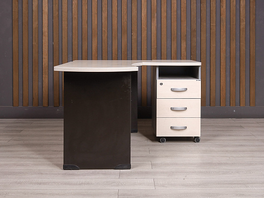 Стол с тумбой Berlin ДСП Дуб Россия