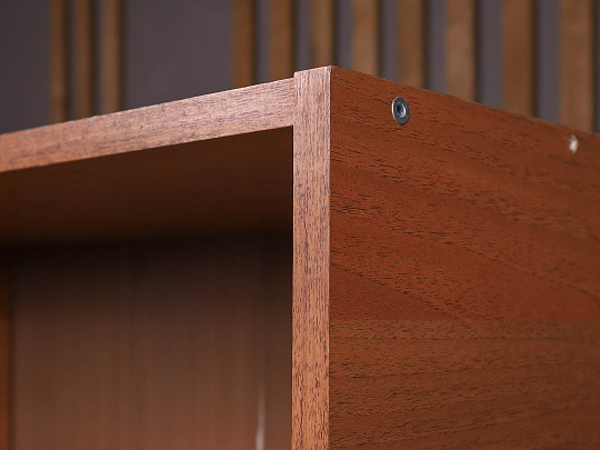 Шкаф для документов ДСП Орех Россия