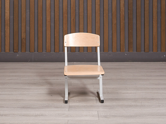 Офисный стул ДСП Бук Россия