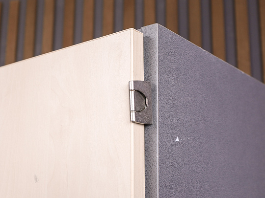 Шкаф для одежды ДСП Дуб Россия