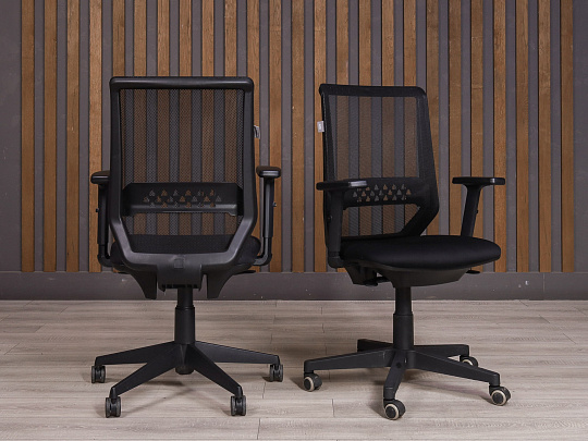 Офисное кресло BURO Ткань Чёрный Россия