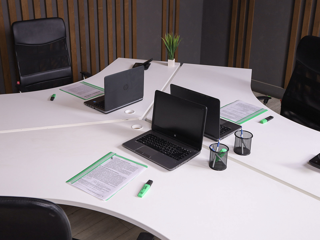 Комплект офисной мебели ДСП Белый Россия (22611-08115)