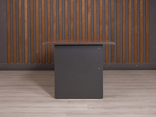 Стол прямоугольный ДСП Орех Россия