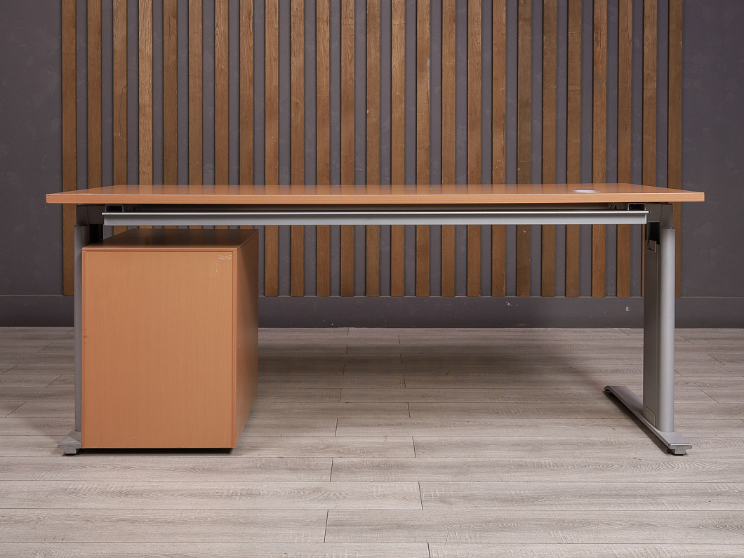 Стол с тумбой Bene ДСП Бук Италия (21532-11085)