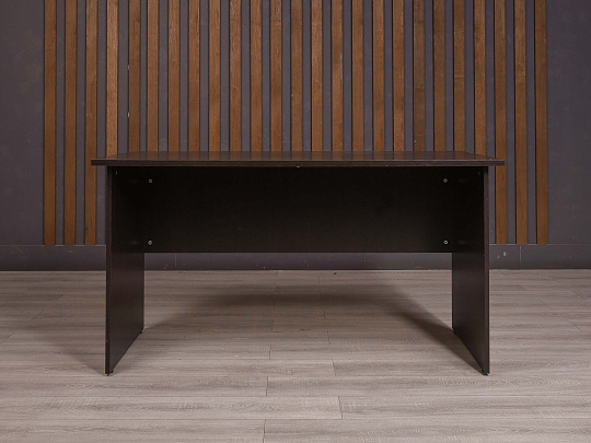 Стол прямоугольный ДСП Венге Россия