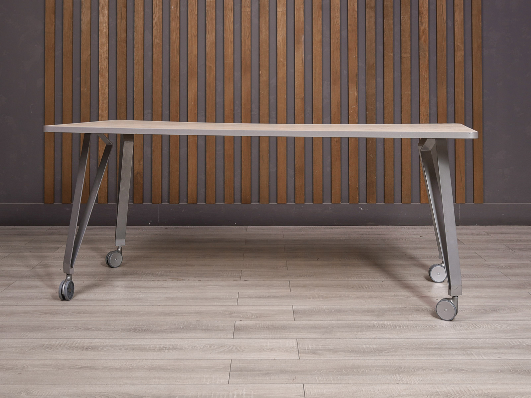 Стол прямоугольный ДСП Дуб Россия (23156-08115)