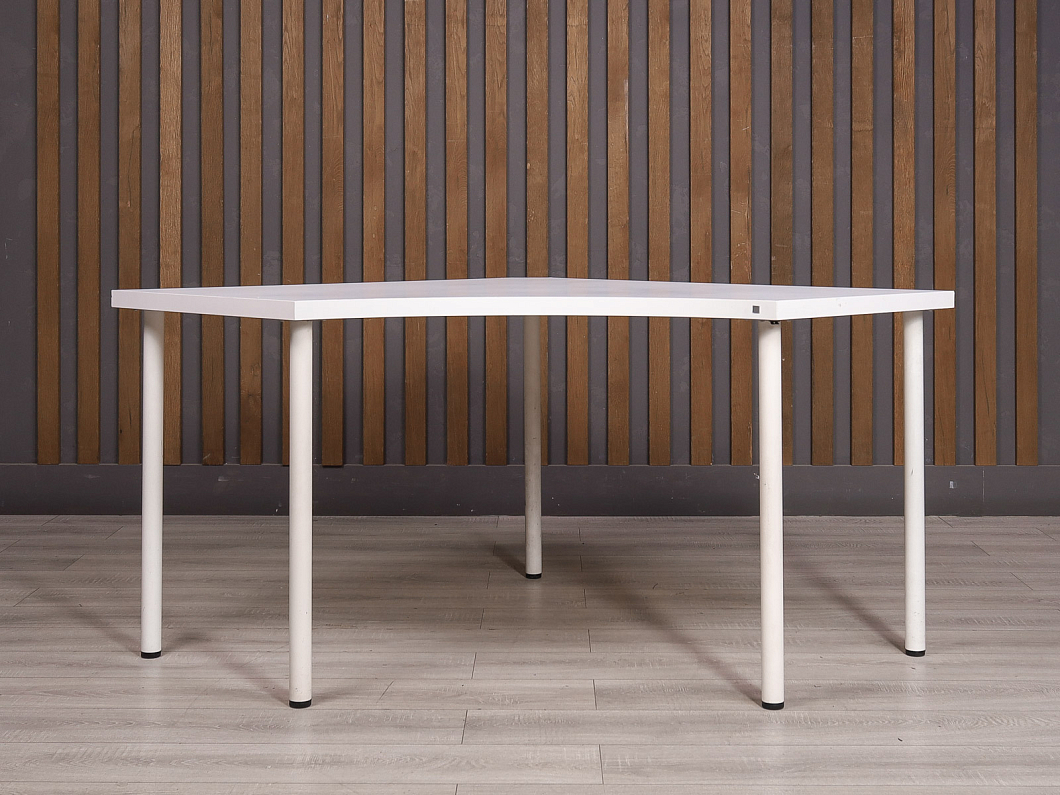 Стол угловой IKEA ДСП Белый Россия (23261-08115)