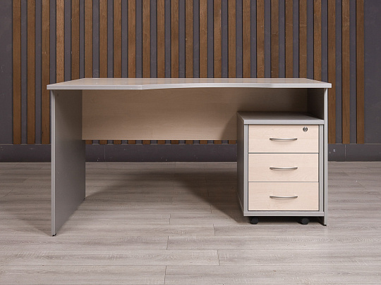 Стол с тумбой ДСП Дуб Россия