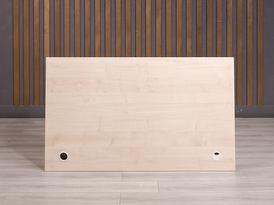 Стол с тумбой ДСП Дуб Россия