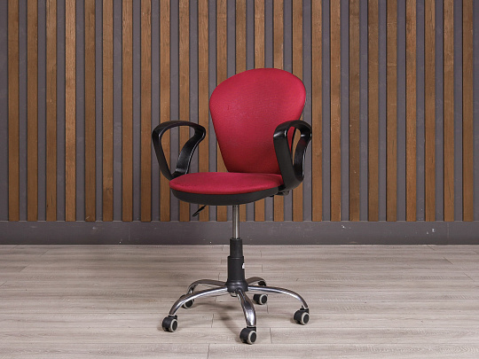 Офисное кресло Ткань Красный Россия