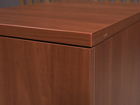 Тумба приставная ДСП Вишня Россия