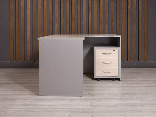 Стол с тумбой ДСП Дуб Россия